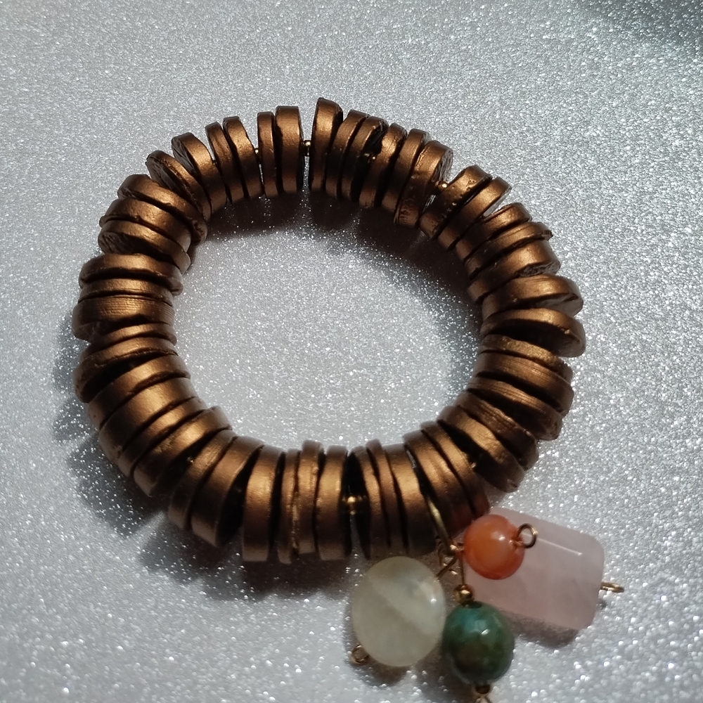 Elegant Gold Beaded Bracelet